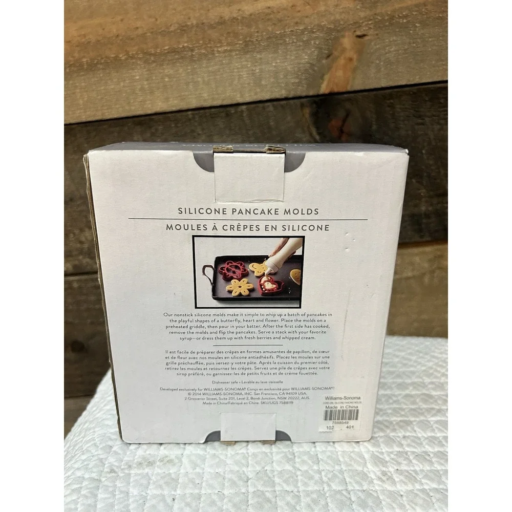 NIB Williams Sonoma Silicone Pancake Molds, 2 Box Lot 6 Molds